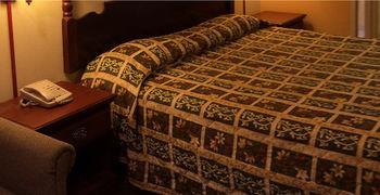 Howards Inn 2*